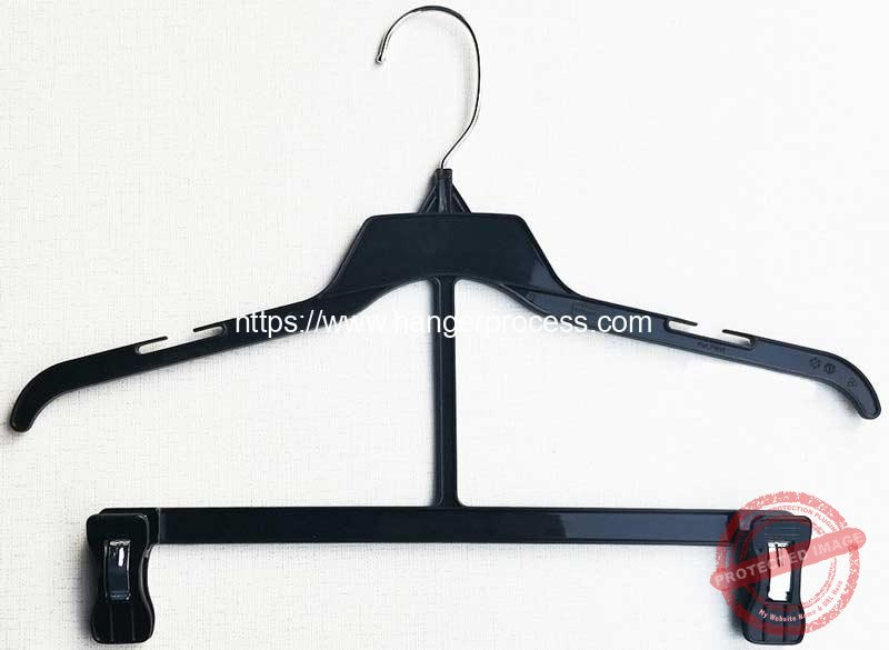 Semi-Automatic-Double-Layer-Kids-Pants-Suit-Clip-Hanger-Plastic-Peg-and-Metal-Clip-Assembling-Installing-Machine
