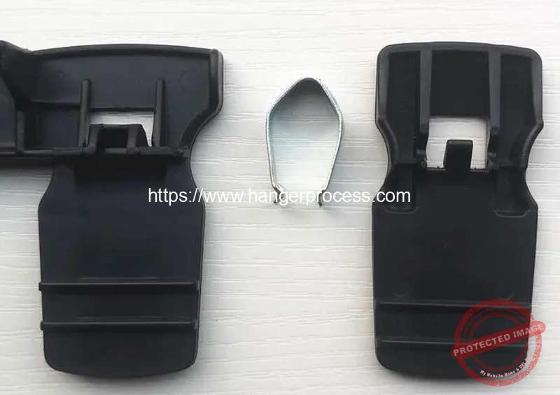 Semi-Automatic-Suit-Bottom-Clip-Hanger-Plastic-Peg-and-Metal-Clip-Assembling-Machine-Assembling-Function